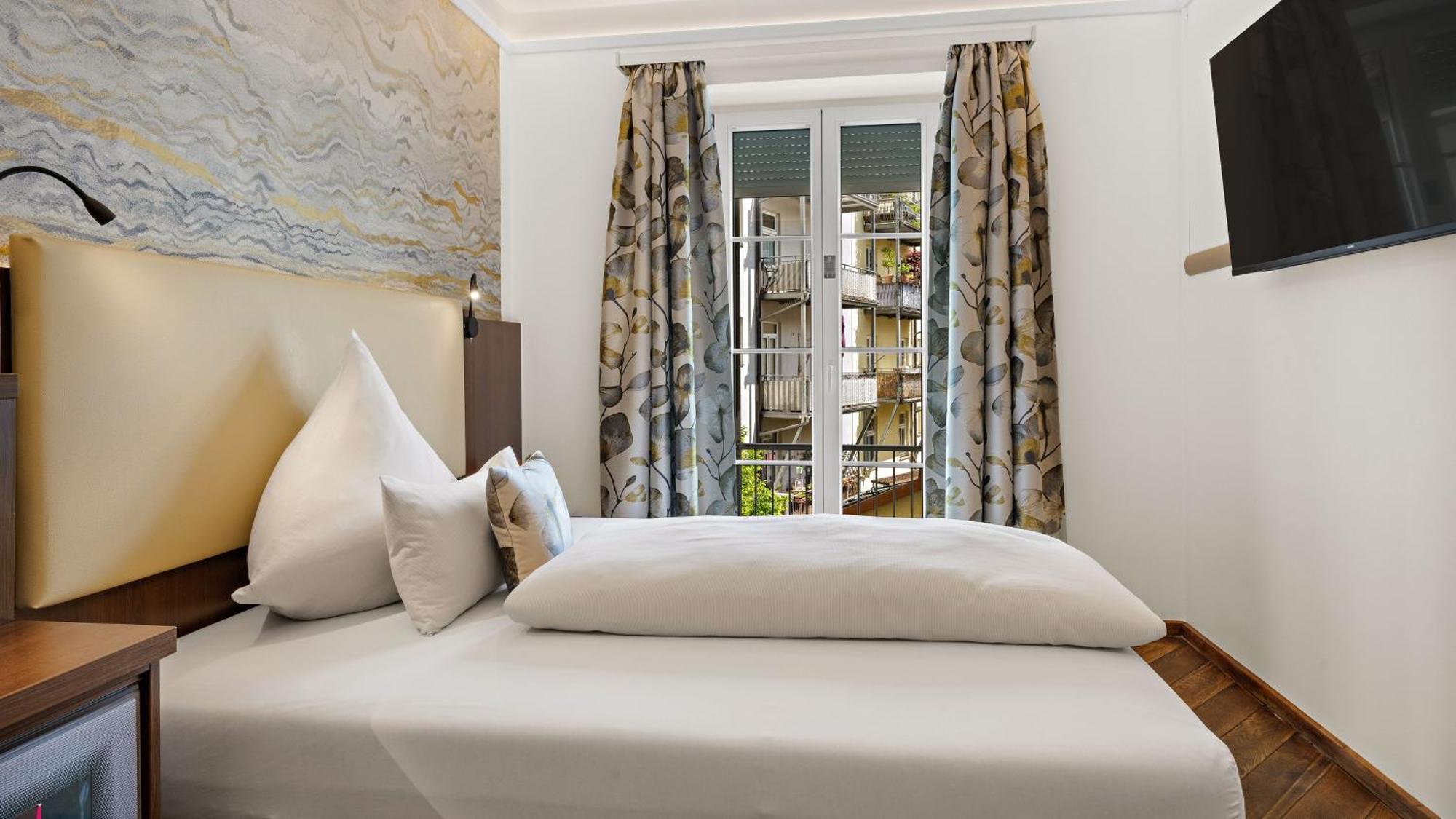 Hotel Deutsche Eiche Мюнхен Екстер'єр фото